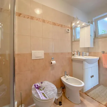 Gardenia Four Apartment