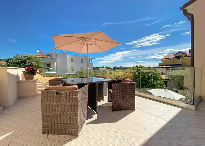 Daire Gardenia Four Novigrad Istria